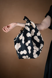 Furoshiki—CALABASH PATTERN—BLACK
