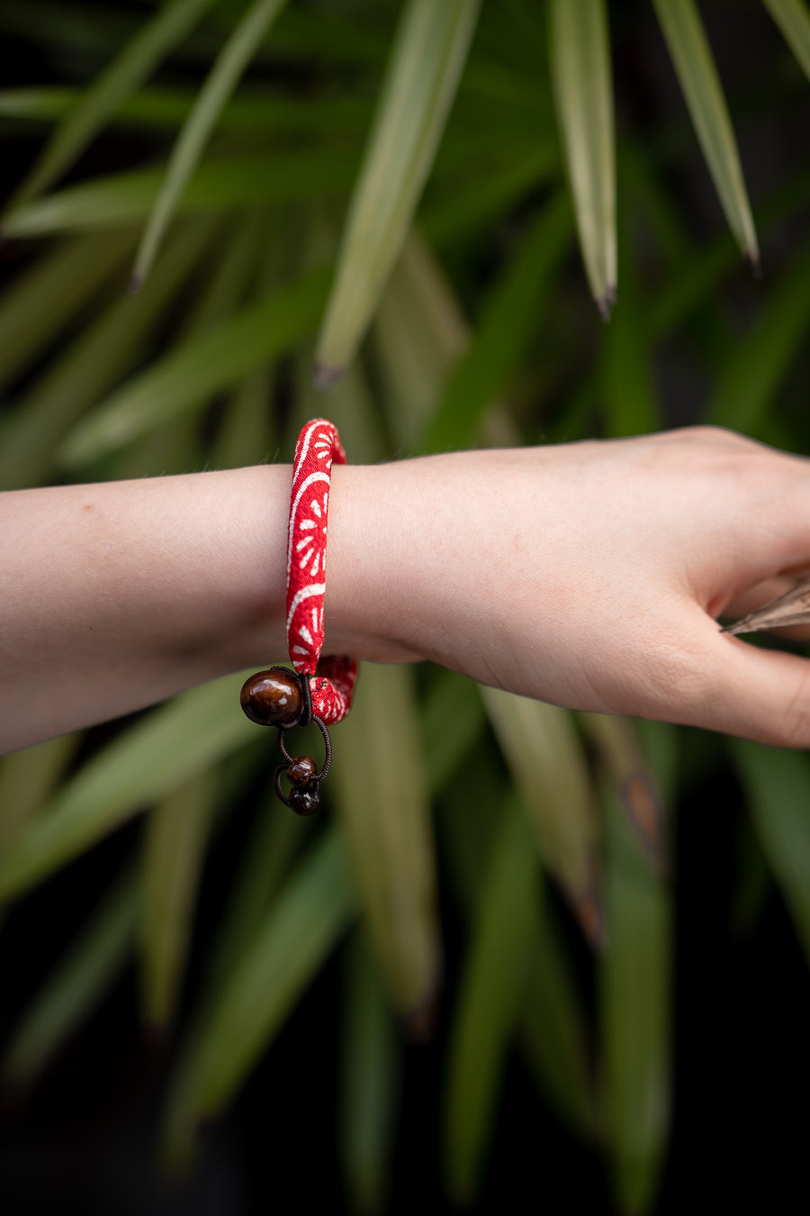 Kimono Fabric Bracelet—19 cm—RED